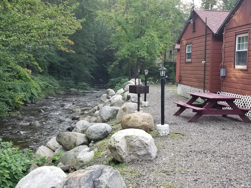 Seven Dwarfs Motel & Cabins Lake George Dış mekan fotoğraf