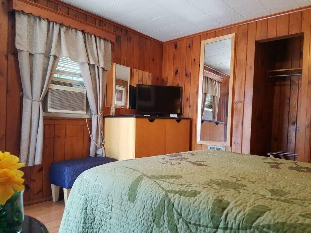 Seven Dwarfs Motel & Cabins Lake George Dış mekan fotoğraf